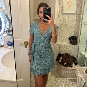 Green floral wrap dress!